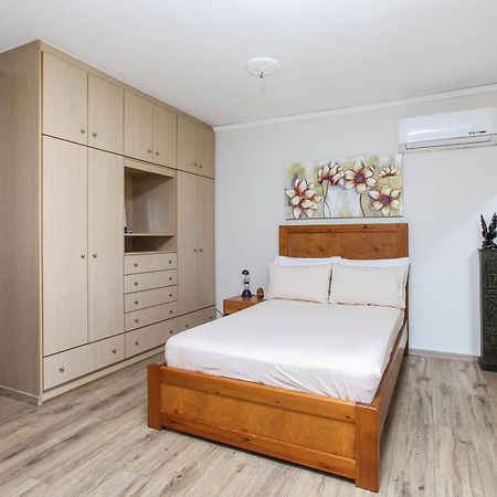 Loft Condo Next To Metro Station. Amazing View! 아테네 외부 사진
